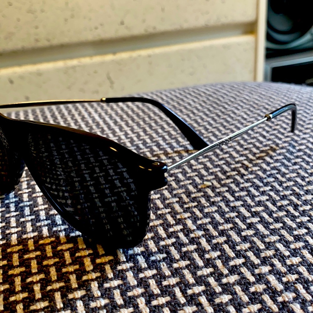 Gucci black shiny aviators